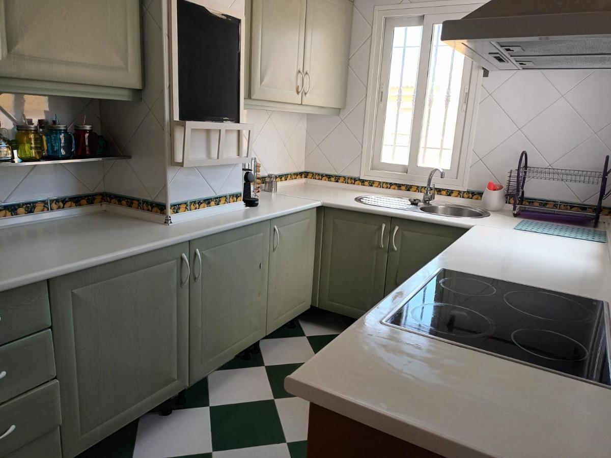 Torrequebrada Del Mar Holidays Benalmadena Ngoại thất bức ảnh